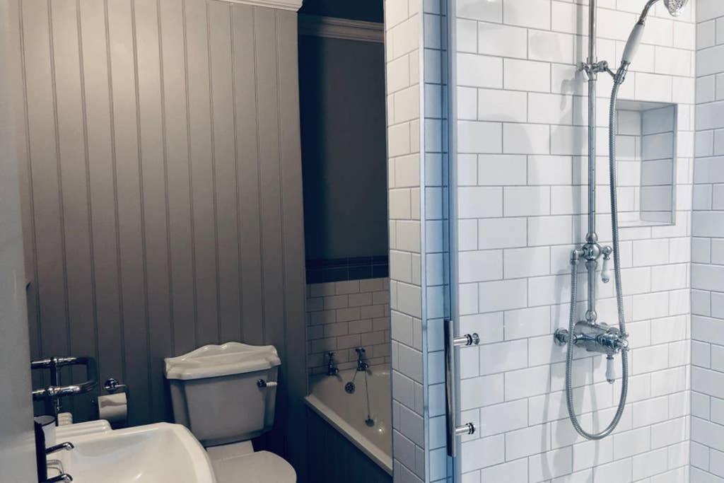 Seaside Escape - Gorgeous 2 Bed Apartment In St-Leonards-On-Sea 헤이스팅스 외부 사진